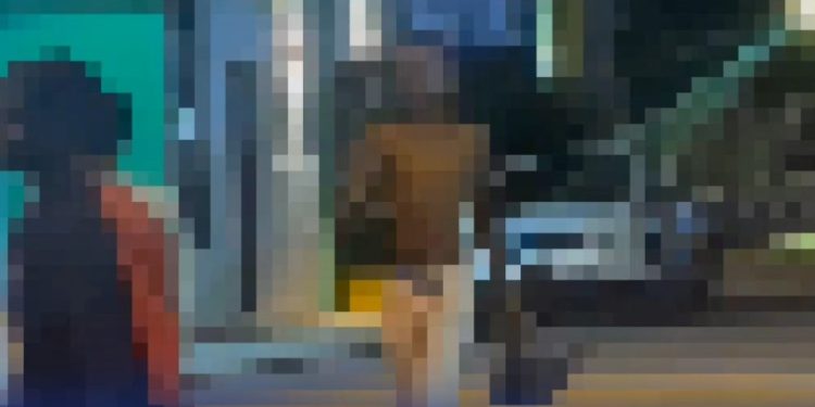 Niños haitianos armados con cuchillos siembran temor en las calles en Dajabón