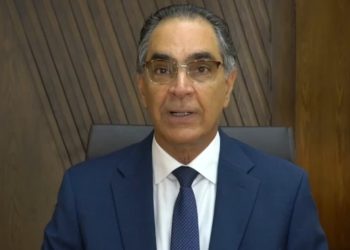  Santiago Hazim defiende honradez de su gestión y recuerda que fue él quien denunció las irregularidades en Senasa