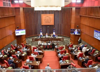 Senado agenda este lunes proyectos sobre drogas, juegos de azar y Código de Trabajo