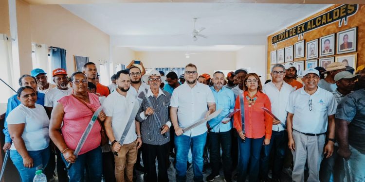 Hecmilio Galván impulsa cinturón verde en la frontera a través del programa Salvando las Montañas