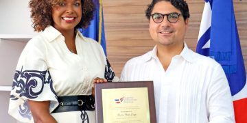 Hostos Rizik, presidente de RD Vial, funcionario público del mes