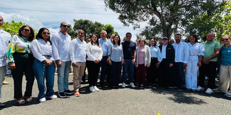 Ministro Collado deja  inicia obra reconstrucción municipio Salcedo, Hermanas Mirabal