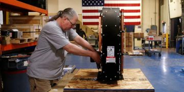 Desempleo en EE.UU. sube a 4,3% en agosto, con menos creación de puestos de trabajo