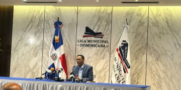 Victor D’Aza anuncia Presidencia transferirá recursos a los ayuntamientos