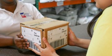 INPOSDOM anuncia reanudación escalonada de envíos hacia EE.UU., con el apoyo del MICM