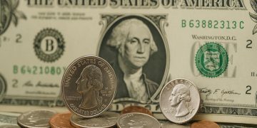 Tasa de cambio baja 90 puntos y refleja realidad del mercado