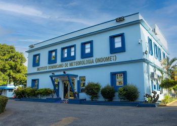 Indomet pronostica mañana estable y aguaceros con tormentas eléctricas en provincias durante la tarde