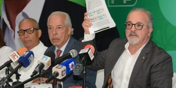 Fuerza del Pueblo advierte al Gobierno que SENASA no es un botín, ni IDOPPRIL una caja chica