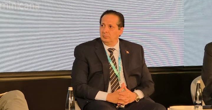 Víctor Atallah asegura que la participación ciudadana es fundamental para seguir mejorando el sistema de salud