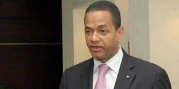 Julio César Valentín "Carolina Mejía es un referente para RD y América Latina"