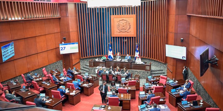 Senado aprueba en primera lectura Ley que regula el Embargo Retentivo en la República Dominicana