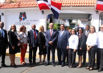 RD se consolida como referente regional; Homero López elogia avances del notariado dominicano