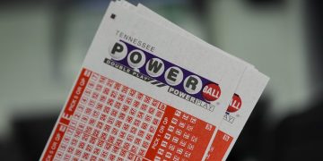 Mujer en Virginia se ganó la lotería tras elegir los números afortunados usando ChatGPT