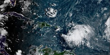 Indomet: Vaguada continuará generando aguaceros y tronadas esta tarde en varias provincias