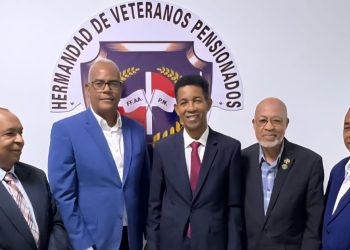 Dr. Clemente Terrero Candidato a Presidir CMD visita la Hermandad de Veteranos