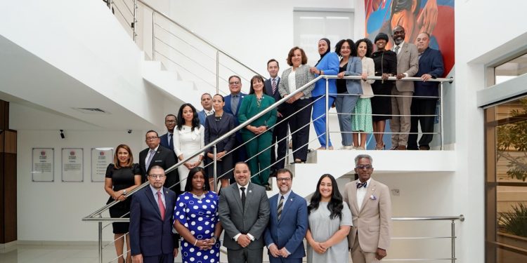 Defensor del Pueblo fortalece vínculos con la comunidad dominicana en Nueva York