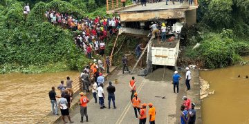 Senador Pedro Tineo dice  colapso del puente en Mote Plata evidencia la urgencia de sistema de supervisión de obras