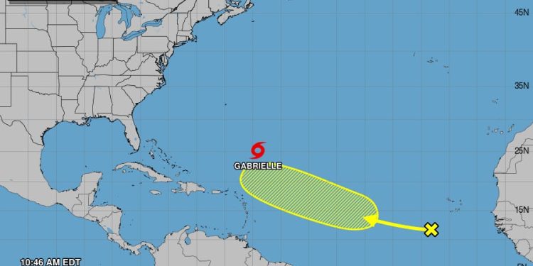 Gabrielle podría convertirse en huracán este domingo en el Atlántico