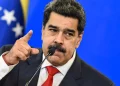 Maduro propone una app para que ciudadanos reporten "Todo lo que ven y todo lo que oyen"
