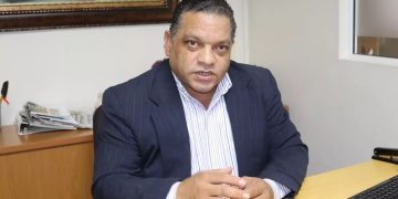 Gremios del transporte respaldan disposiciones del COE y suspenden operaciones por Melissa