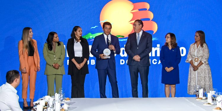 República Dominicana crece 4.6 % en turismo aéreo en septiembre