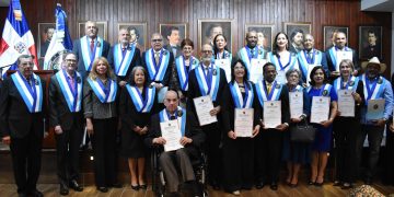 Instituto Duartiano juramentó a 23 nuevo miembros de honor en solemne ceremonia