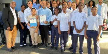 Reconocen director de La Regional de Educación 15 Eddy Chávez como hijo distinguido de Cristo Rey