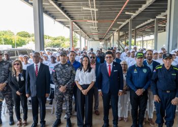 Faride Raful y Dío Astacio impulsan la seguridad ciudadana en SDE con nuevos Policías AuxiliareEs