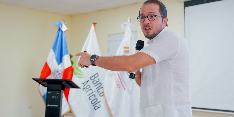 Productores de Bahoruco e Independencia recibirán bono agrícola de RD$23 millones