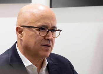 Francisco Domínguez Brito: “Hablar con la verdad en economía no es opcional. Abinader busca desviar la atención de los escándalos de su gobierno y del colapso de los servicios públicos”