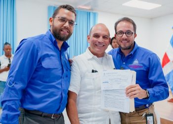 Gobierno otorga bono a 30 productores seleccionados en convocatoria de San Juan