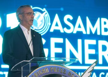 Presidente Abinader: "La libertad de prensa es fundamental para la democracia"