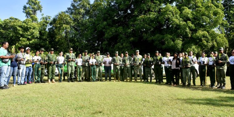 SENPA realiza jornada de reforestación con apoyo interinstitucional en Los Tablones de San Luis en SDE