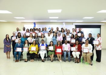 Más de 50 periodistas y comunicadores se especializan en administración pública