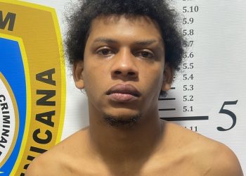 PN captura presunto autor de homicidio de una mujer dentro de su residencia en SFM y recupera el arma homicida