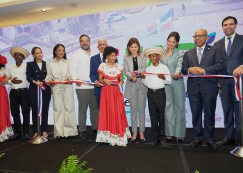 Vicepresidenta Raquel Peña y diputada Daritza Zapata inauguran feria ecoturística Dajabón Vívelo