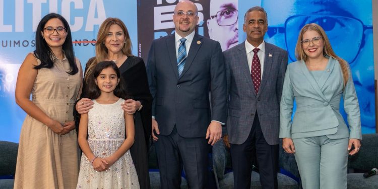 “Todo es Política” se presenta como una reflexión sobre el poder, la libertad y la responsabilidad ciudadana