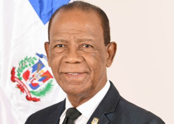 Diputado José del Carmen Montero presenta proyecto de ley en beneficio de la Laguna del Rincón, Cabral