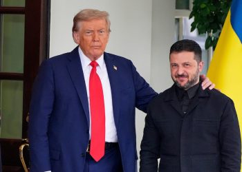 Zelensky felicitó a Trump por acuerdo que podría ayudar a lograr la paz en Ucrania