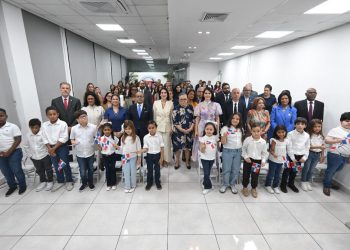 Tribunal Constitucional inaugura galería «La niñez tiene la palabra»