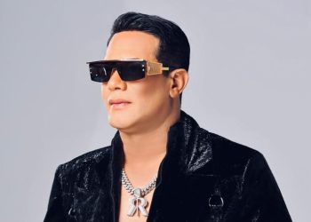 Raulin Rodríguez regresa a República Dominicana con su “Christmas Concert” en Hard Rock Café Blue Mall Santo Domingo