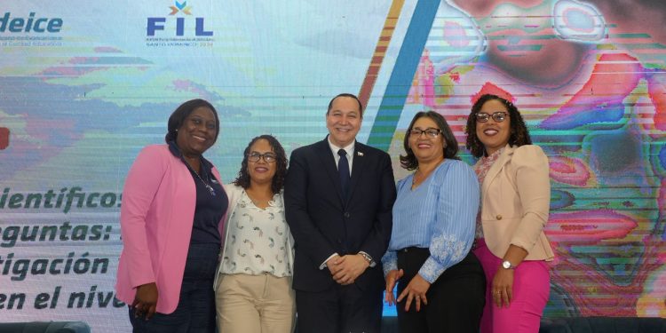 Ideice promueve la investigación y evaluación en la primera infancia en la XXVII Feria Internacional del Libro 2025