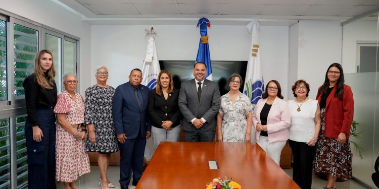 Defensor del Pueblo e ISFODOSU firman convenio para promover educación y ciudadanía responsable