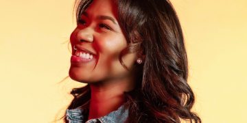 Margarita de la Cruz estrena “Cuando está la presencia del Rey”