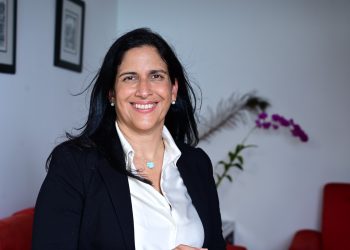 Thaís Herrera, primera dominicana en conquistar el Everest, será oradora de la graduación de INTEC