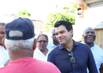 Wellington Arnaud informa drenaje pluvial calle 20, en San Pedro de Macorís, será inaugurado el próximo viernes 17