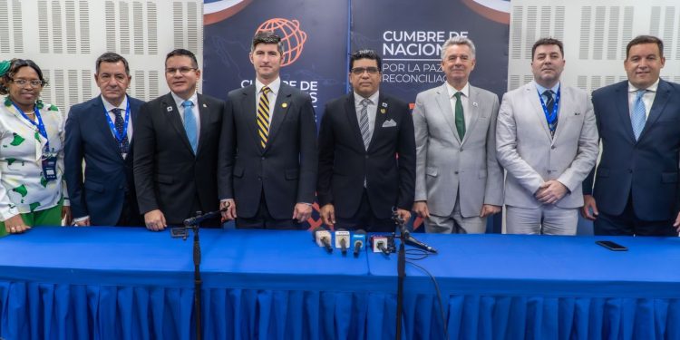 Alcaldía de Santo Domingo Este acoge la gran Cumbre de Naciones por la Paz y la Reconciliación