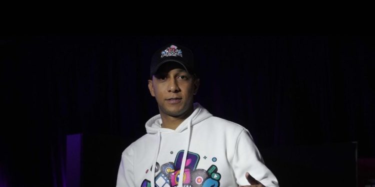 Plataformas YouTube y Twitch aterrizan en el país para formar parte del Festival de Creadores de Contenido 2025