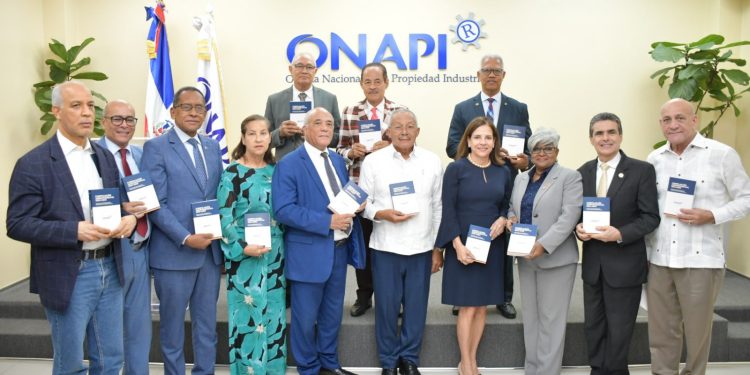 Director ONAPI lanza libro Compilación Jurisprudencial 2021-2023 para fortalecer Propiedad Industrial