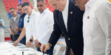 INPOSDOM inmortaliza en sellos postales a las glorias deportivas y musicales de San Carlos